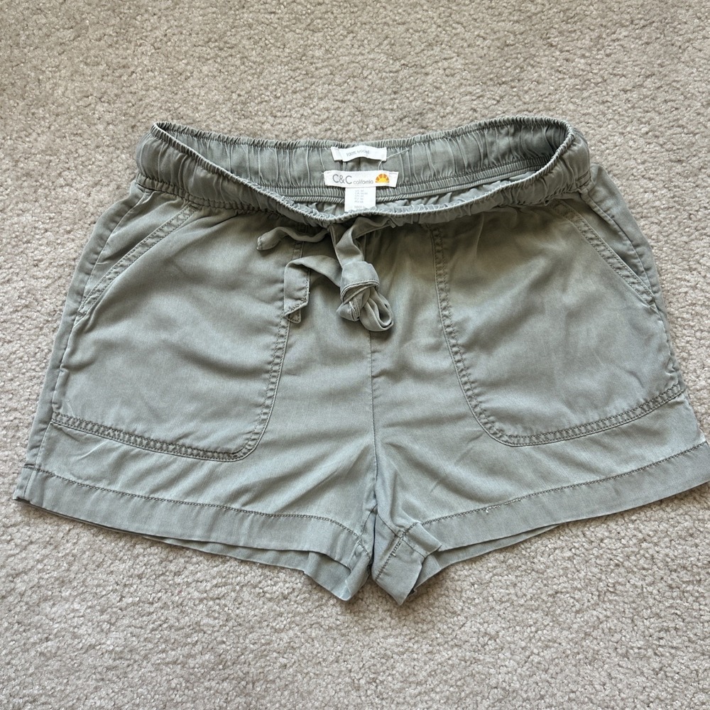 C&C California Shorts Womens S Green 100% Lyocel Drawstring Elastic Waist Casual